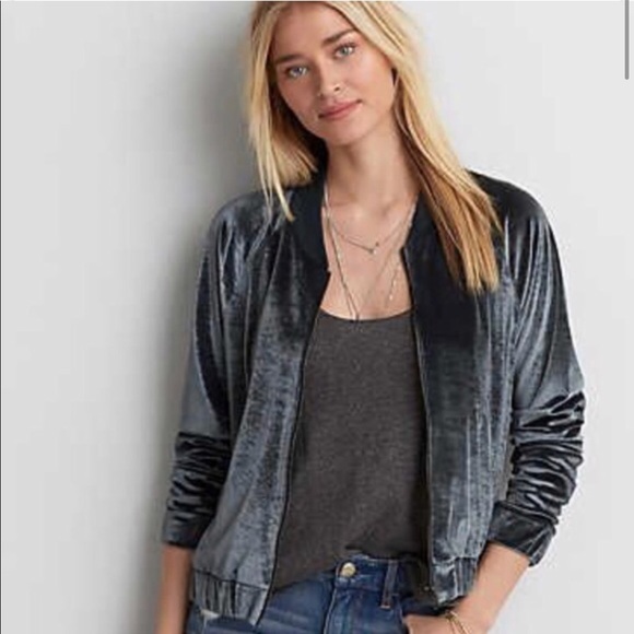 American Eagle Outfitters Jackets & Blazers - Velvet Bomber Jacket!